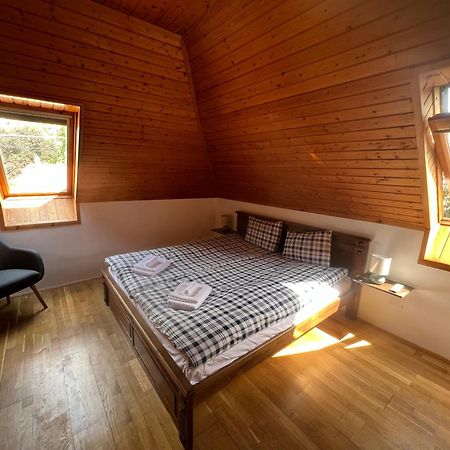 Bor Es Kenyer Hotel Hegymagas Bagian luar foto