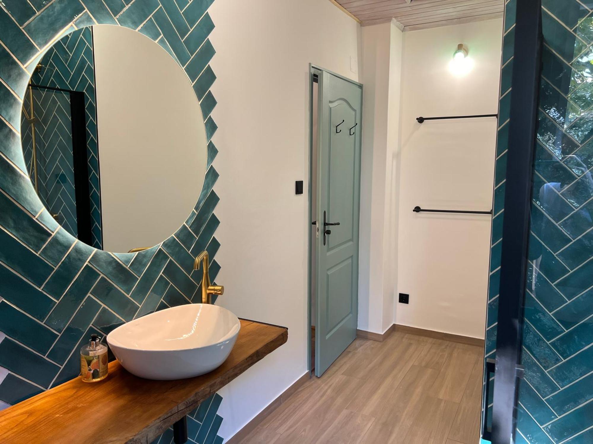 Bor Es Kenyer Hotel Hegymagas Bagian luar foto